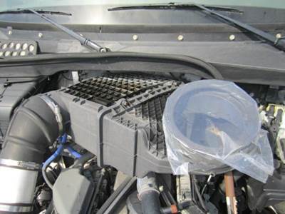 Kenworth T880 Air Cleaner / Air Filter Housing