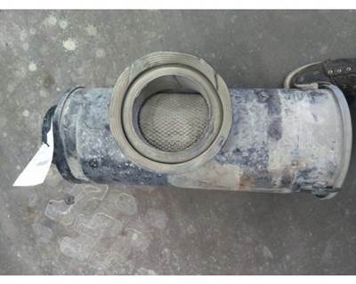 Mack CH613 Air Cleaner / Air Filter Housing