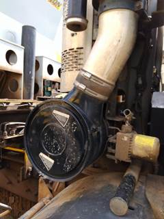 Mack LR612 Air Cleaner / Air Filter Housing