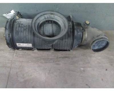 Mack Pinnacle CXU612 Right Air Cleaner / Air Filter Housing for a Mack CXU612