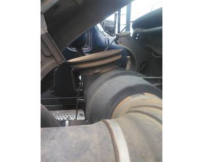 Mack Pinnacle CXU613 Air Cleaner / Air Filter Housing for a Mack CXU613