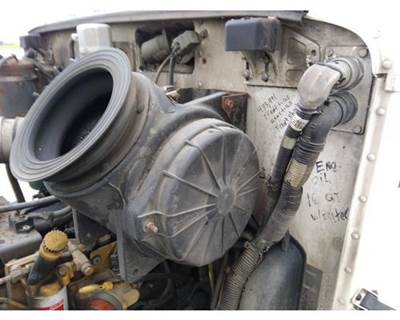 Peterbilt 330 Air Cleaner / Air Filter Housing