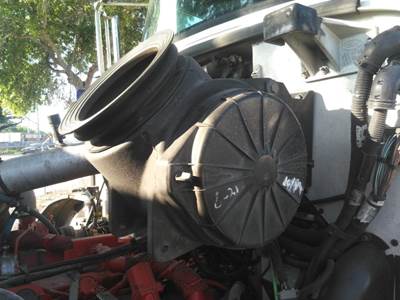 Peterbilt 337 Air Cleaner / Air Filter Housing