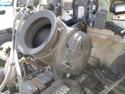 Peterbilt 337 Air Cleaner / Air Filter Housing