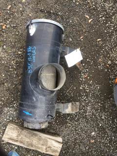 Peterbilt 362 Air Cleaner / Air Filter Housing