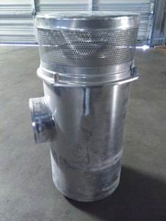 Peterbilt 379 Air Cleaner / Air Filter Housing