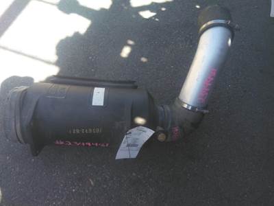 Peterbilt 384 Air Cleaner / Air Filter Housing