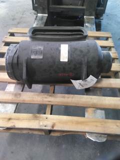 Peterbilt 386 Air Cleaner / Air Filter Housing
