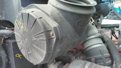 Peterbilt 387 Right Air Cleaner / Air Filter Housing