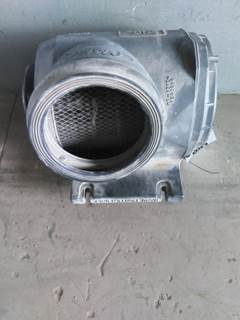 Peterbilt 387 Air Cleaner / Air Filter Housing
