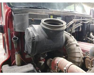 Peterbilt 387 Air Cleaner / Air Filter Housing