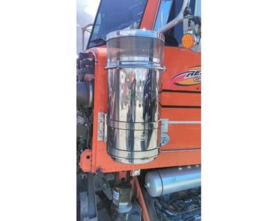 Peterbilt 388 Left Air Cleaner / Air Filter Housing