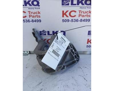 Peterbilt 567 Right Air Cleaner / Air Filter Housing