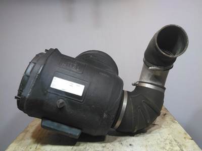 Peterbilt 587 Air Cleaner / Air Filter Housing