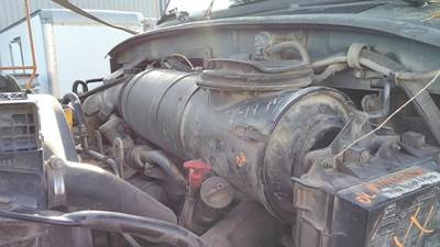 Sterling LT9500 Air Cleaner / Air Filter Housing