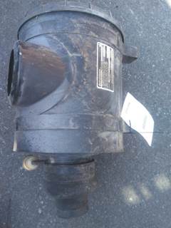 Volvo FE Air Cleaner / Air Filter Housing