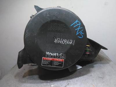 Volvo VNL Air Cleaner / Air Filter Housing