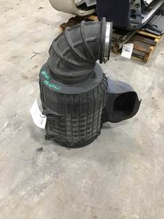 Volvo VNM Air Cleaner / Air Filter Housing