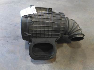 Volvo VNM Air Cleaner / Air Filter Housing