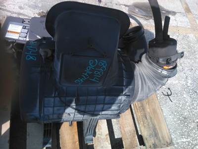 Volvo VNM Air Cleaner / Air Filter Housing