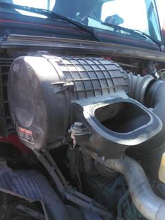 Volvo VNR Air Cleaner / Air Filter Housing