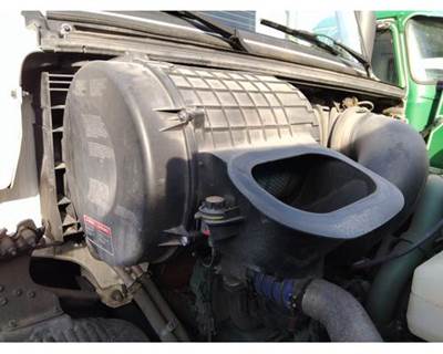 Volvo VNR Air Cleaner / Air Filter Housing