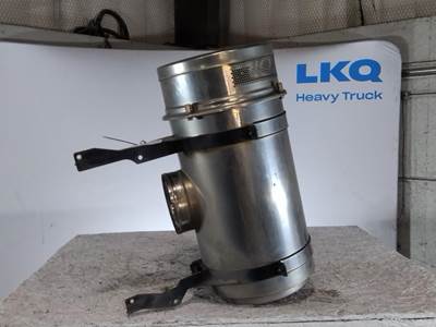 Western Star 4900 Right Air Cleaner / Air Filter Housing