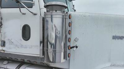 Western Star 4900EX Right Air Cleaner / Air Filter Housing