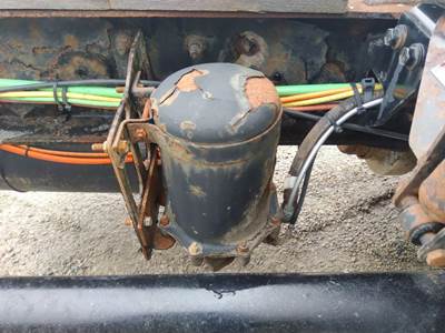 Bendix AD-9 Air Dryer