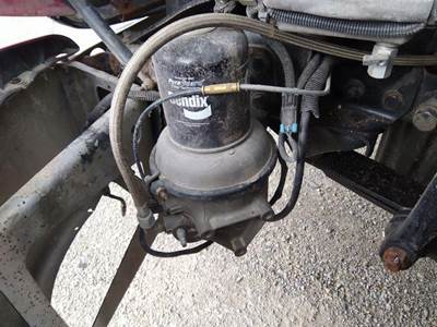 Bendix AD-9SI Left Air Dryer