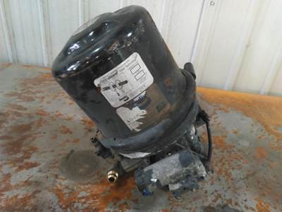 Bendix AD-IP Air Dryer