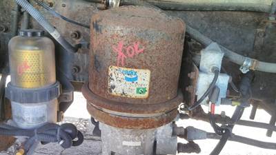 Bendix AD-IP Left Air Dryer