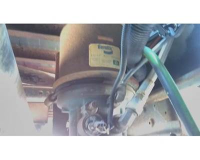 Bendix AD-IP Left Air Dryer