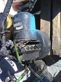 Bendix AD-IS Air Dryer