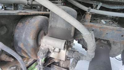 Bendix AD-IS Left Air Dryer