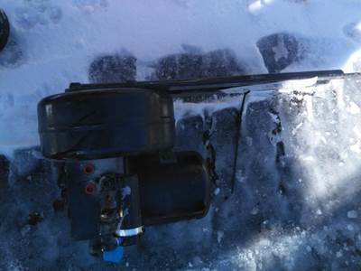 Bendix AD-IS Air Dryer