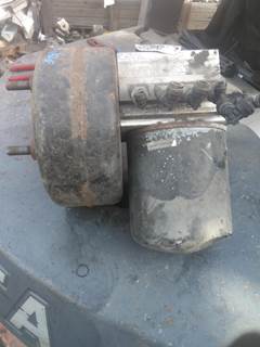 Bendix AD-IS Air Dryer