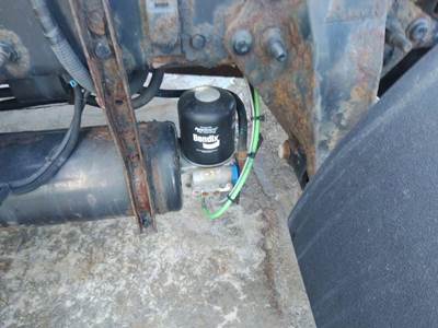 Bendix AD-IS Air Dryer