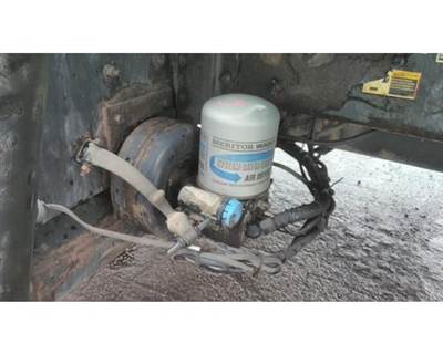 Bendix AD-IS Left Air Dryer