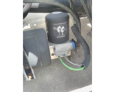 Bendix CASCADIA 113 Air Dryer