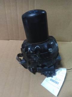 Freightliner Cascadia 126 Air Dryer