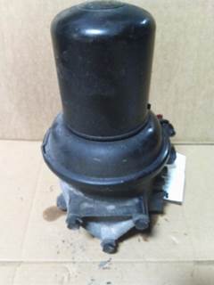 Freightliner Cascadia 126 Right Air Dryer