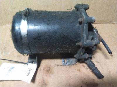 Freightliner Century Class 120 Air Dryer for a Freightliner CENTURY 120