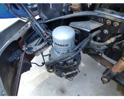 Wabco 1200 Left Air Dryer