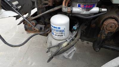 Wabco 1200 PLUS Air Dryer