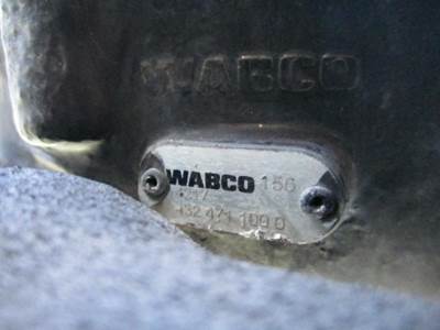 Wabco 1200 PLUS Air Dryer
