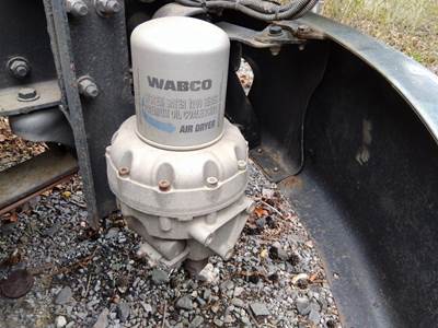 Wabco 1200 PLUS Air Dryer