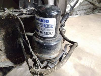 Wabco 1200 PLUS Air Dryer