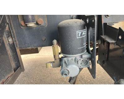 Wabco 7400 Air Dryer
