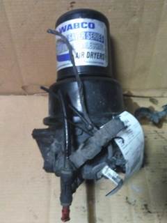 Wabco CASCADIA 126 Right Air Dryer